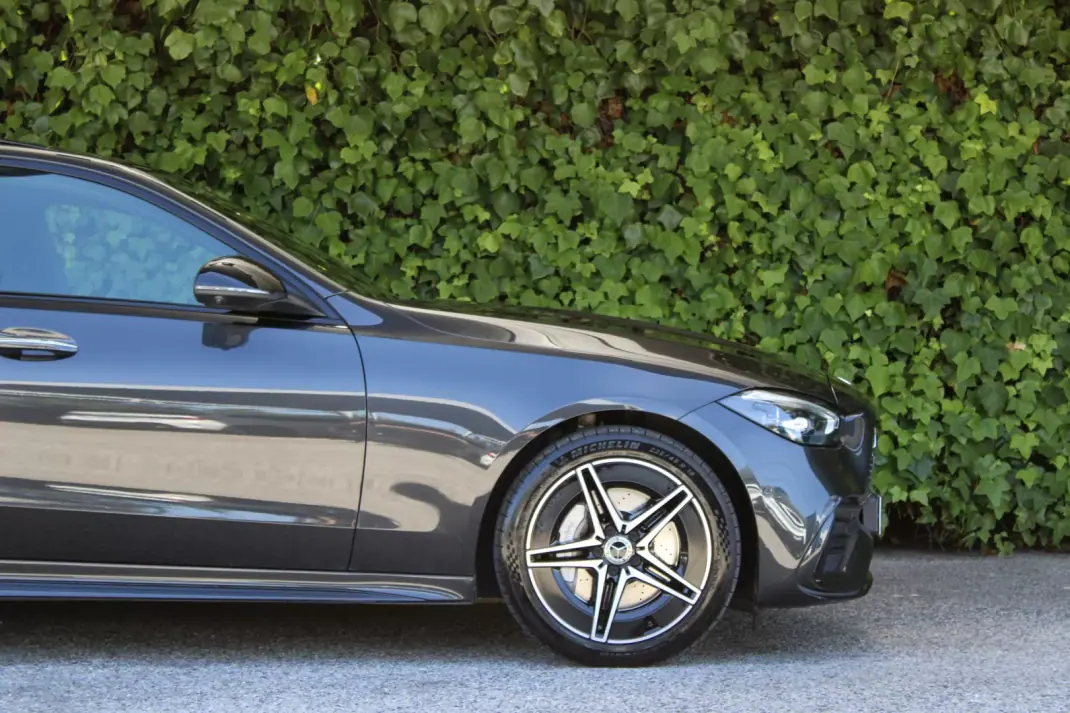 Mercedes-Benz C 300 2022 - 44900 EUR, 31000 km - 31000km - foto 5 de 21