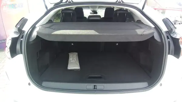 Citroën C4 2022 - 17650 EUR, 113000 km - AUTO.MOTO.pt - 113000km - foto 46 de 55