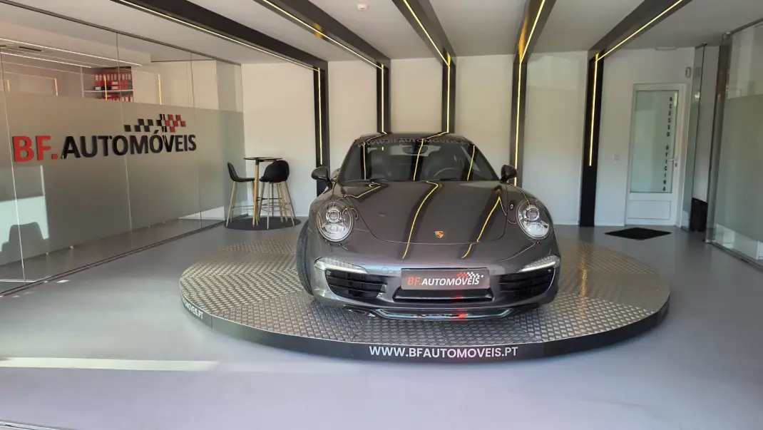 Porsche 911 2012 - 89750 EUR, 89578 km - 89578km - foto 12 de 69