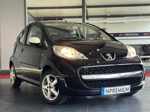 Peugeot 107 2011 - 6500 EUR, 168500 km - AUTO.MOTO.pt - 168500km - foto 13 de 39