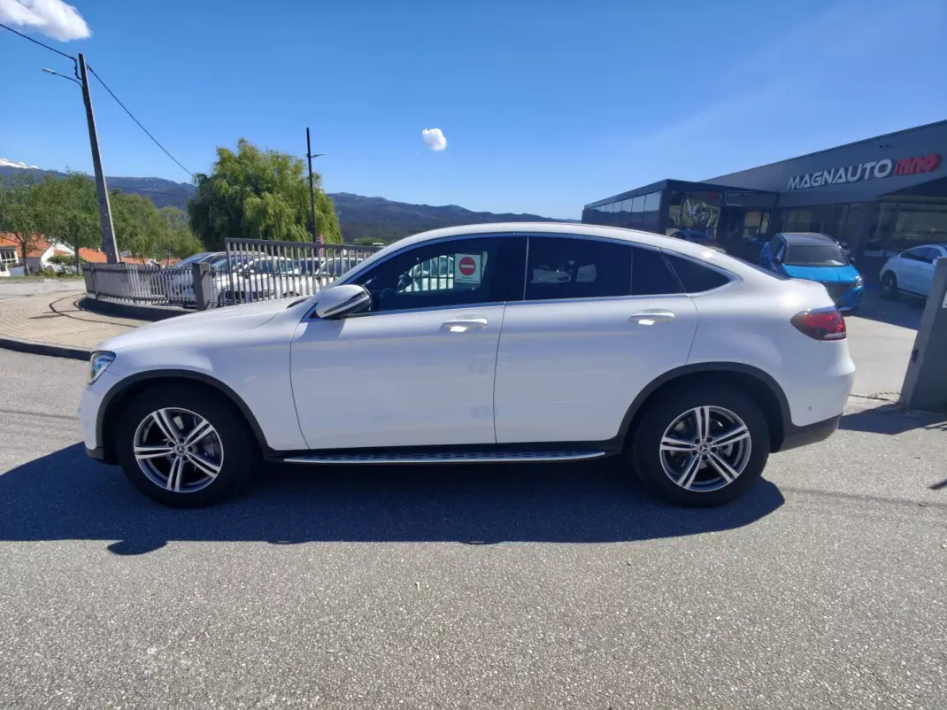 Mercedes-Benz GLC 220 2020 - 44500 EUR, 98000 km - AUTO.MOTO.pt - 98000km - foto 7 de 35