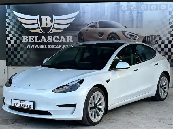 Tesla Model 3 2022 - 28990 EUR, 56000 km - AUTO.MOTO.pt - 56000km - foto 2 de 14