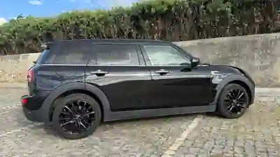 MINI Clubman 2021 - 19500 EUR, 118000 km - 118000km - foto 4 de 15