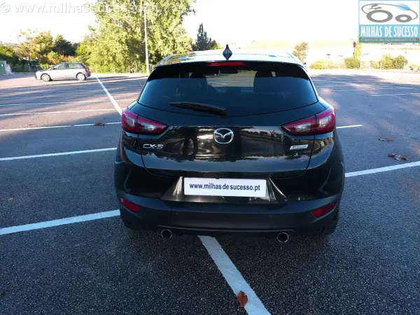 Mazda CX-3 2019 - 16850 EUR, 90000 km - AUTO.MOTO.pt - 90000km - foto 26 de 28
