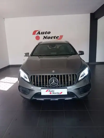 Mercedes-Benz GLA 220 2018 - 27500 EUR, 105000 km - AUTO.MOTO.pt - 105000km - foto 3 de 39