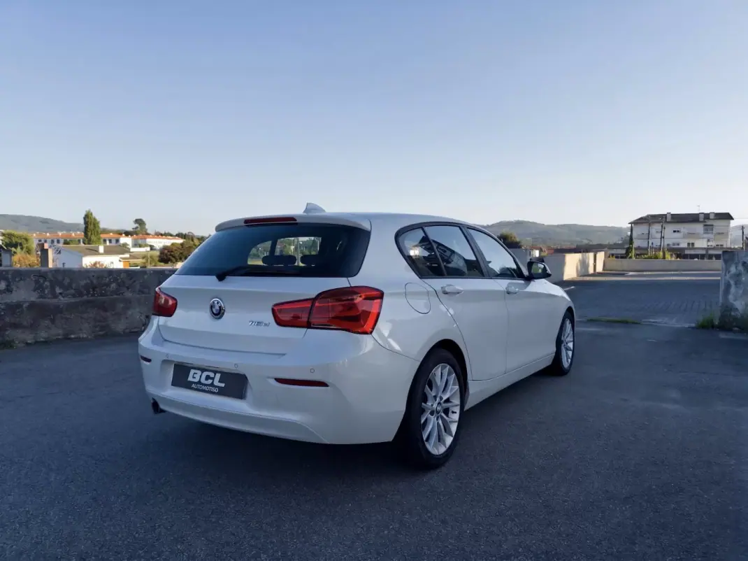 BMW 116 2016 - 14990 EUR, 159000 km - 159000km - foto 7 de 37