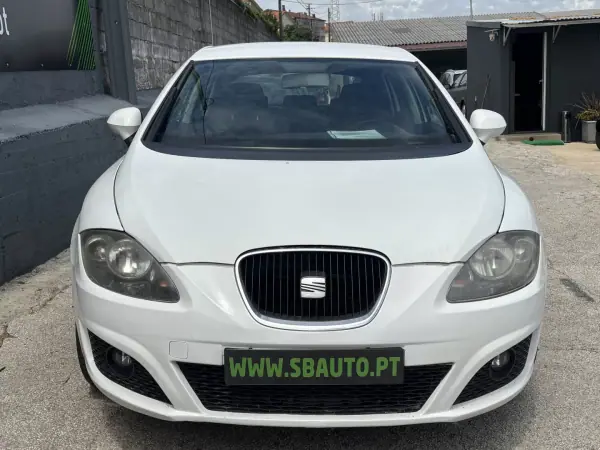 SEAT Leon 2011 - 6500 EUR, 205508 km - AUTO.MOTO.pt - 205508km - foto 2 de 19