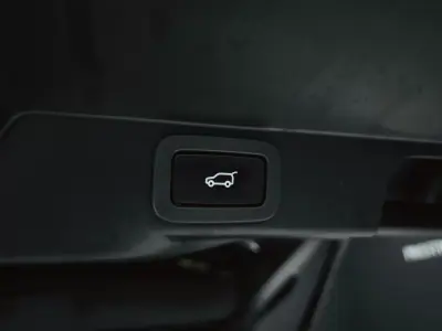 Land Rover Range Rover Sport 2020 - 49950 EUR, 181969 km - AUTO.MOTO.pt - 181969km - foto 21 de 59