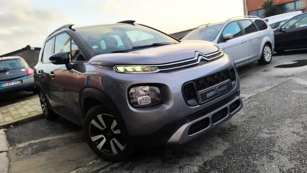 Citroën C3 Aircross 2018 - 10500 EUR, 102000 km - AUTO.MOTO.pt - 102000km - foto 12 de 19