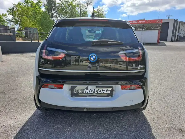 BMW i3 2019 - 28500 EUR, 89000 km - AUTO.MOTO.pt - 89000km - foto 8 de 45