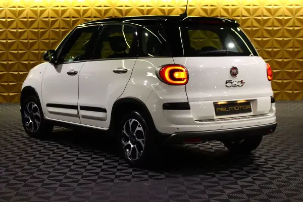 Fiat 500L 2019 - 10890 EUR, 120000 km - AUTO.MOTO.pt - 120000km - foto 11 de 25