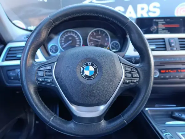 BMW 320 2013 - 9750 EUR, 317000 km - AUTO.MOTO.pt - 317000km - foto 8 de 23
