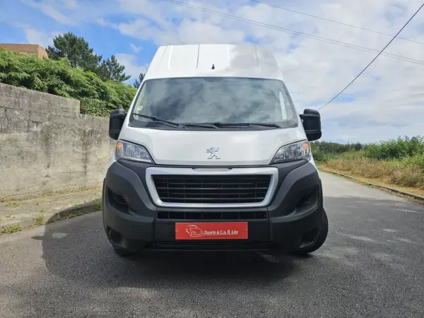 Peugeot BOXER 2.0 BlueHDi 435 L4H2 Premium 2020 - 20350 EUR, 126369 km - AUTO.MOTO.pt - 126369km - foto 3 de 40