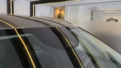 Volvo XC 60 2018 - 23500 EUR, 242396 km - AUTO.MOTO.pt - 242396km - foto 31 de 55