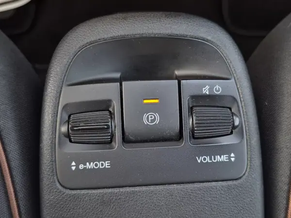 Fiat 500 3 + 1 2021 - 16550 EUR, 57176 km - AUTO.MOTO.pt - 57176km - foto 13 de 30