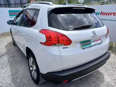 Peugeot 2008 2016 - 8650 EUR, 88623 km - AUTO.MOTO.pt - 88623km - foto 11 de 25