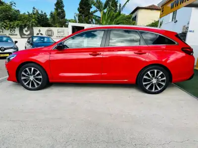 Hyundai i30 2019 - 21900 EUR, 29250 km - AUTO.MOTO.pt - 29250km - foto 3 de 8