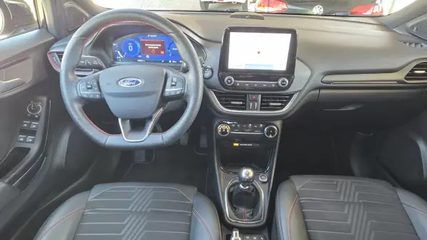 Ford Puma 2022 - 18900 EUR, 76000 km - AUTO.MOTO.pt - 76000km - foto 27 de 39