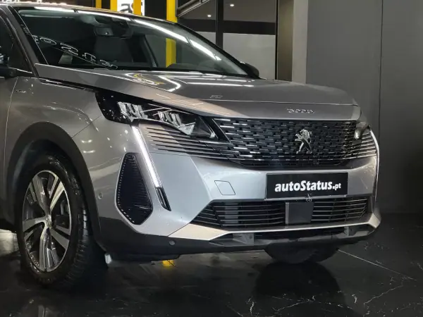 Peugeot 3008 2021 - 20990 EUR, 102400 km - AUTO.MOTO.pt - 102400km - foto 3 de 36