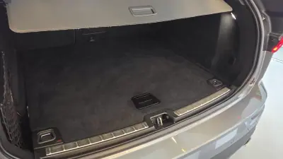 Volvo XC 60 2018 - 23500 EUR, 242396 km - AUTO.MOTO.pt - 242396km - foto 25 de 55