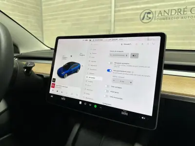 Tesla Model 3 2021 - 27950 EUR, 58905 km - AUTO.MOTO.pt - 58905km - foto 34 de 55
