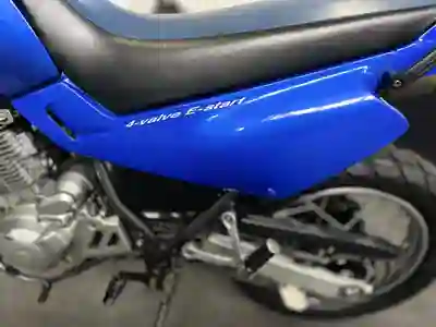 Yamaha Ténéré 700 2004 - 5500 EUR, 16000 km - AUTO.MOTO.pt - 16000km - foto 13 de 14
