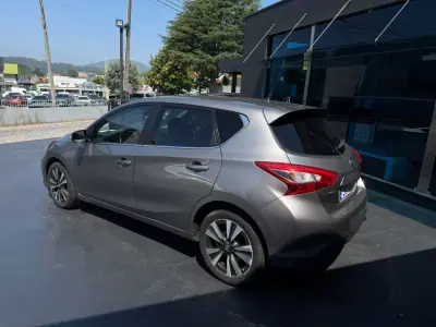Nissan Pulsar 2015 - 9500 EUR, 218000 km - AUTO.MOTO.pt - 218000km - foto 4 de 7