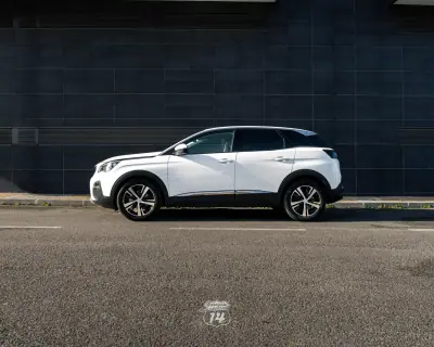 Peugeot 3008 2019 - 17990 EUR, 149900 km - AUTO.MOTO.pt - 149900km - foto 4 de 48