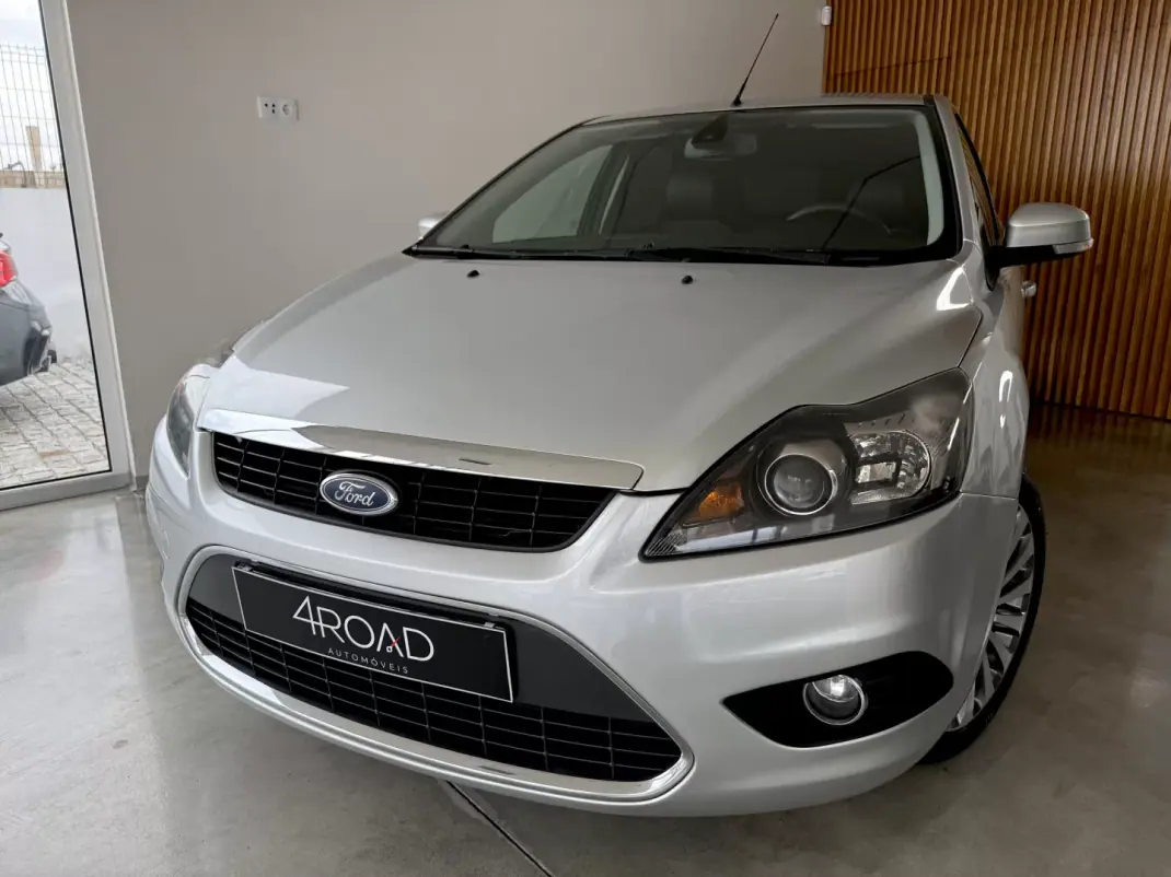 Ford Focus 2008 - 6250 EUR, 241000 km - AUTO.MOTO.pt - 241000km - foto 3 de 60