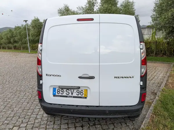 Renault KANGOO 1.5 BLUE DCI 3LUG EDITION ONE 2017 - 10900 EUR, 126000 km - AUTO.MOTO.pt - 126000km - foto 6 de 13