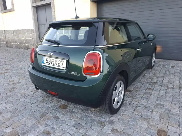 MINI 3 Portas 2016 - 12990 EUR, 62793 km - AUTO.MOTO.pt - 62793km - foto 4 de 15
