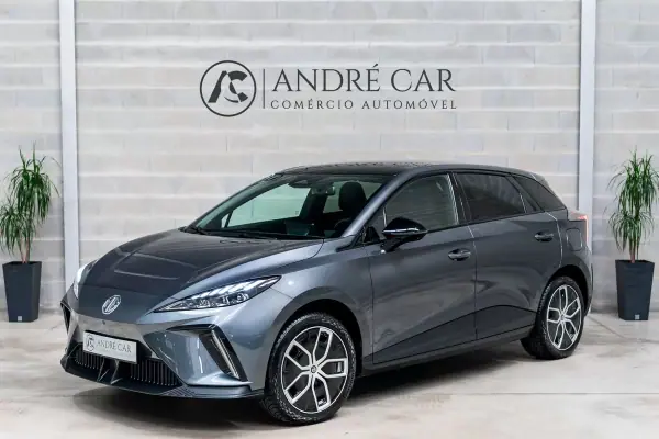 MG MG4 77 kWh Extended Range Luxury 2024 Elétrico