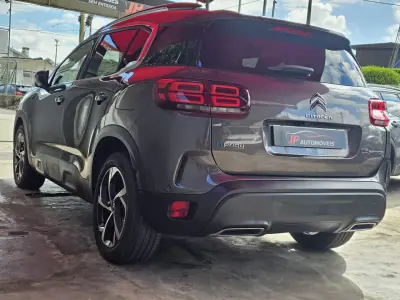 Citroën C5 Aircross 2021 - 17999 EUR, 117000 km - AUTO.MOTO.pt - 117000km - foto 17 de 19
