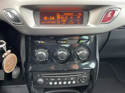 Citroën C3 2014 - 7490 EUR, 121390 km - 121390km - foto 14 de 19