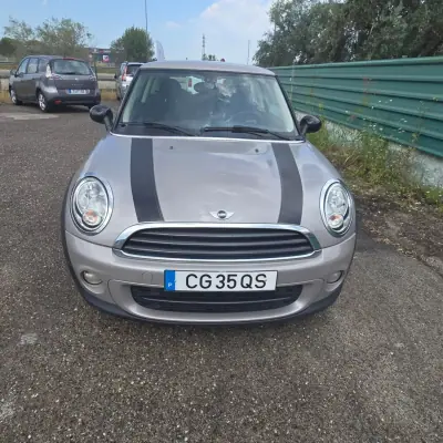MINI 3 Portas 2012 - 277015km