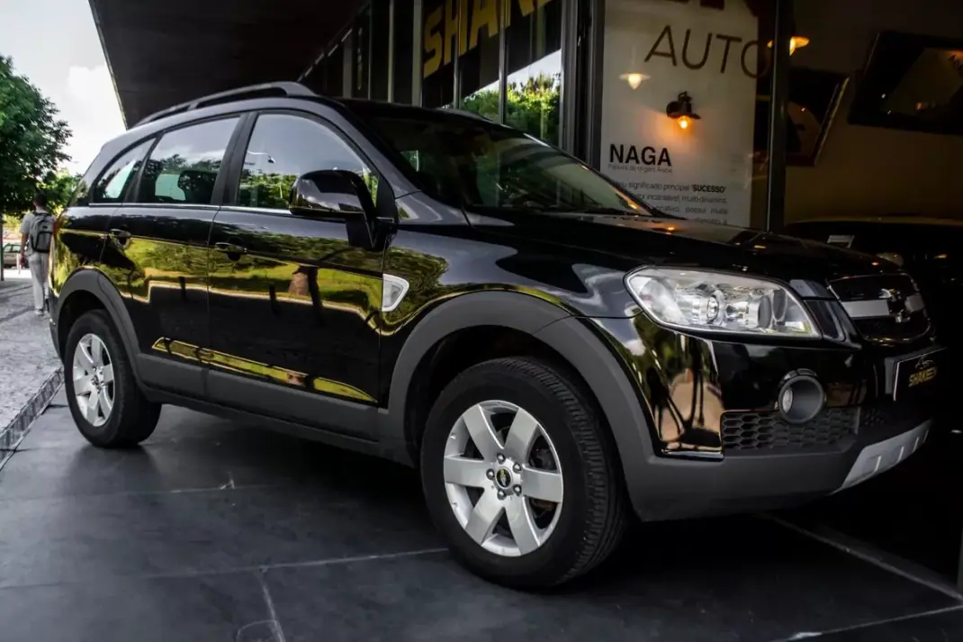 Chevrolet Captiva 2007 - 5990 EUR, 248481 km - AUTO.MOTO.pt - 248481km - foto 6 de 33