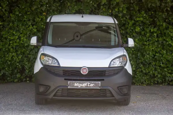Fiat Doblo 2021 - 12900 EUR, 169000 km - AUTO.MOTO.pt - 169000km - foto 2 de 15