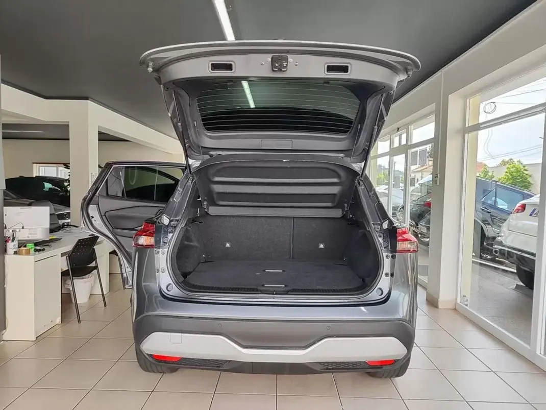 Nissan Qashqai 2022 - 20500 EUR, 63500 km - AUTO.MOTO.pt - 63500km - foto 16 de 39