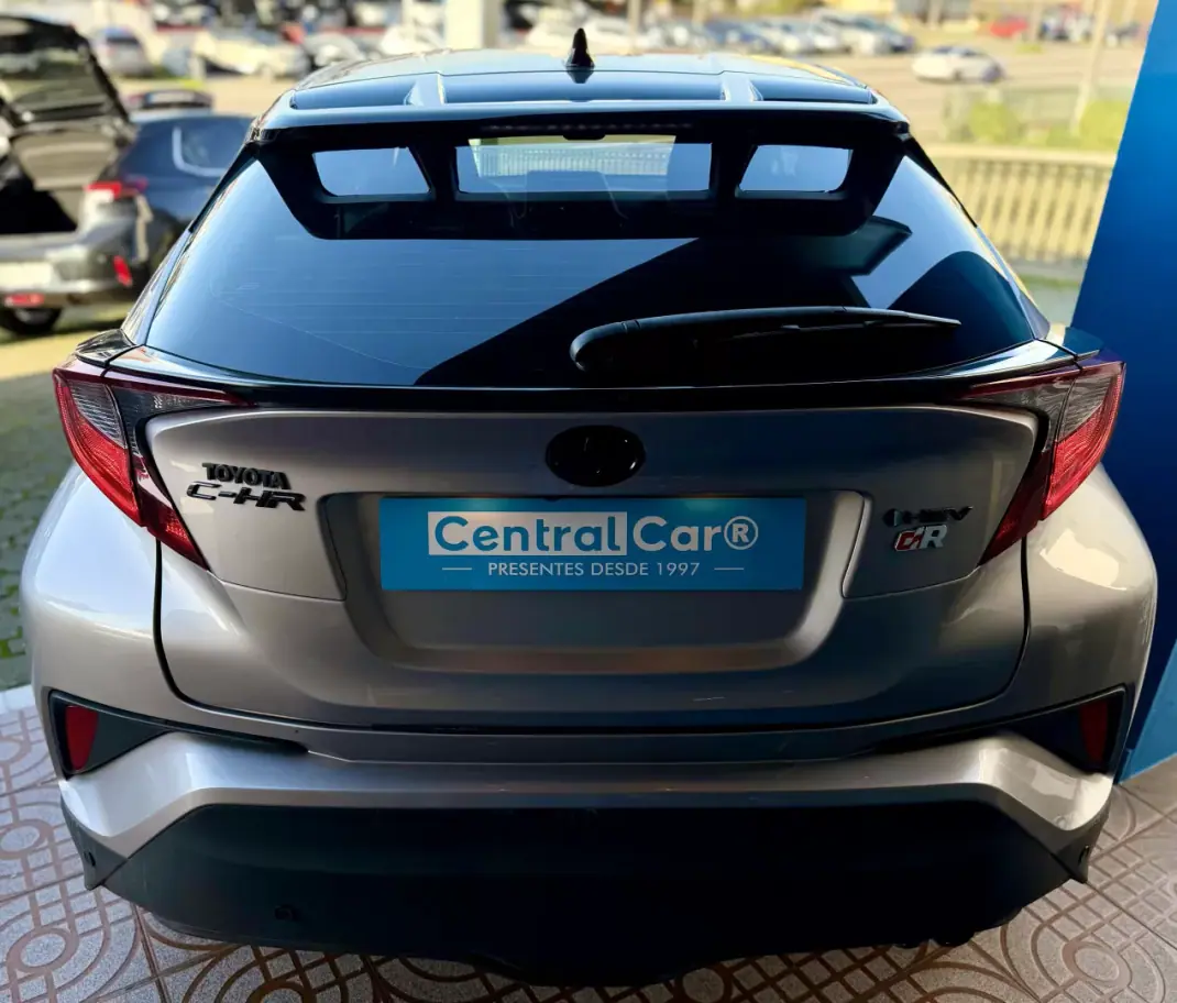 Toyota C-HR 2020 - 23950 EUR, 78000 km - AUTO.MOTO.pt - 78000km - foto 10 de 26