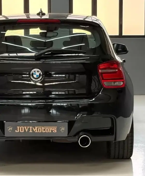 BMW 116 2012 - 11500 EUR, 261000 km - AUTO.MOTO.pt - 261000km - foto 16 de 26