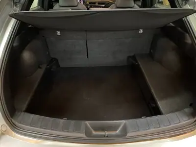 Lexus UX 250h 2021 - 22450 EUR, 142000 km - AUTO.MOTO.pt - 142000km - foto 20 de 20