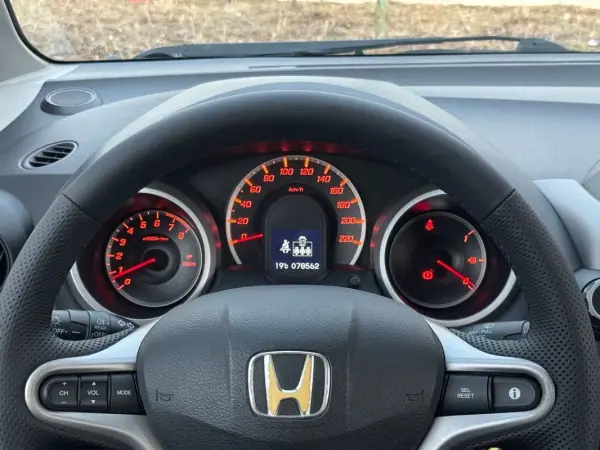 Honda Jazz 2009 - 8950 EUR, 75000 km - 75000km - foto 16 de 24