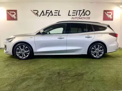 Ford Focus SW 2023 - 18750 EUR, 88000 km - AUTO.MOTO.pt - 88000km - foto 12 de 33