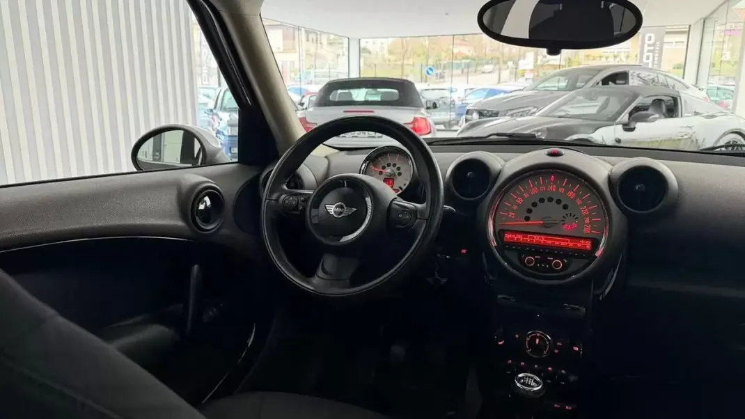 MINI Countryman 2010 - 10980 EUR, 187041 km - AUTO.MOTO.pt - 187041km - foto 27 de 28