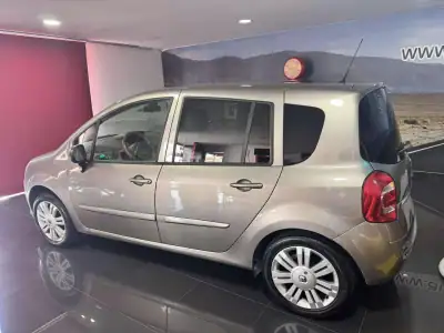 Renault Modus 2008 - 5990 EUR, 200200 km - AUTO.MOTO.pt - 200200km - foto 5 de 12