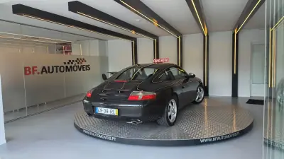 Porsche 911 2001 - 49750 EUR, 96263 km - 96263km - foto 19 de 53