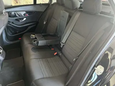 Mercedes-Benz C 300 2020 - 23800 EUR, 127619 km - 127619km - foto 22 de 25