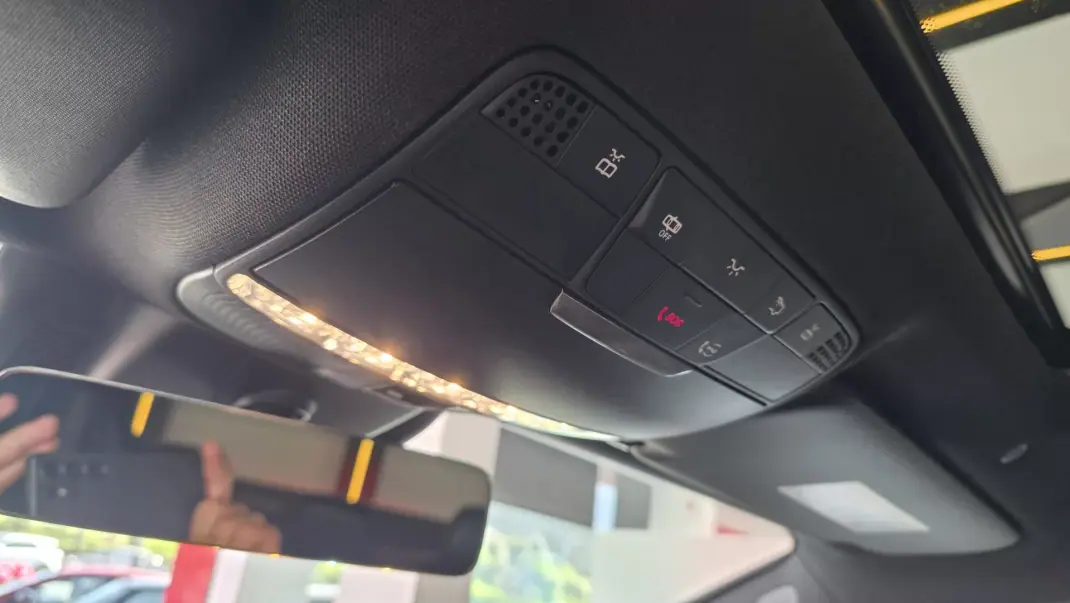 Mercedes-Benz CLS 400 2019 - 44500 EUR, 165703 km - AUTO.MOTO.pt - 165703km - foto 56 de 73