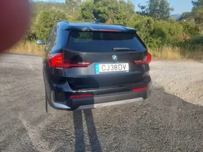 BMW X1 2023 - 36900 EUR, 70900 km - AUTO.MOTO.pt - 70900km - foto 7 de 17