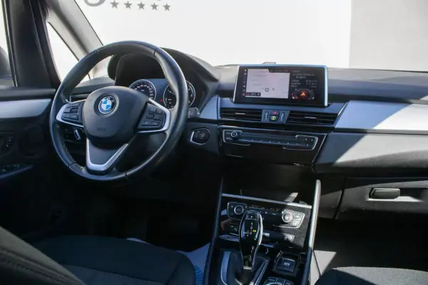 BMW 216 Gran Tourer 2019 - 18500 EUR, 150892 km - AUTO.MOTO.pt - 150892km - foto 33 de 40